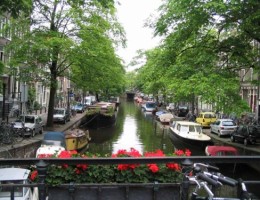 AMSTERDAM, ALEMANIA Y EL ESTE EUROPEO I