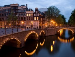AMSTERDAM, ALEMANIA Y EL ESTE EUROPEO II